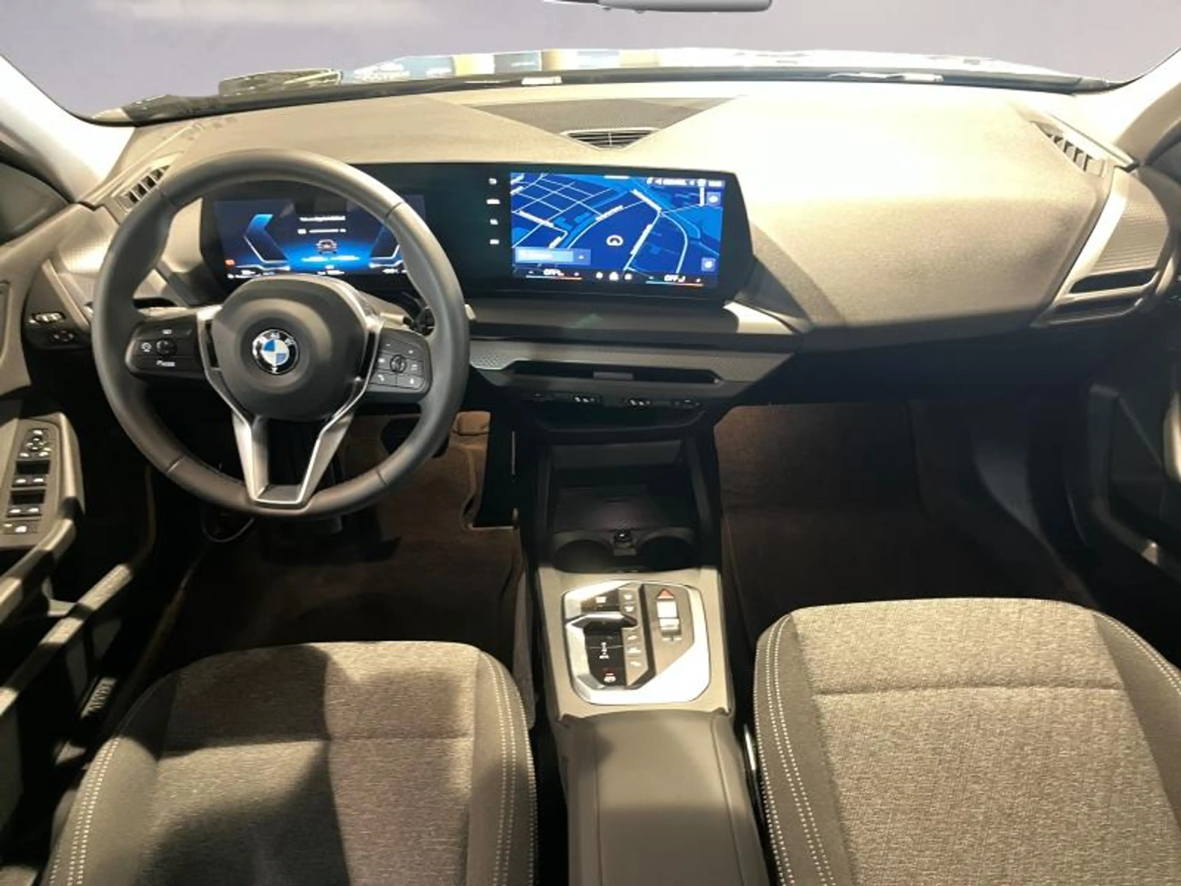BMW 118 118d — photo 7