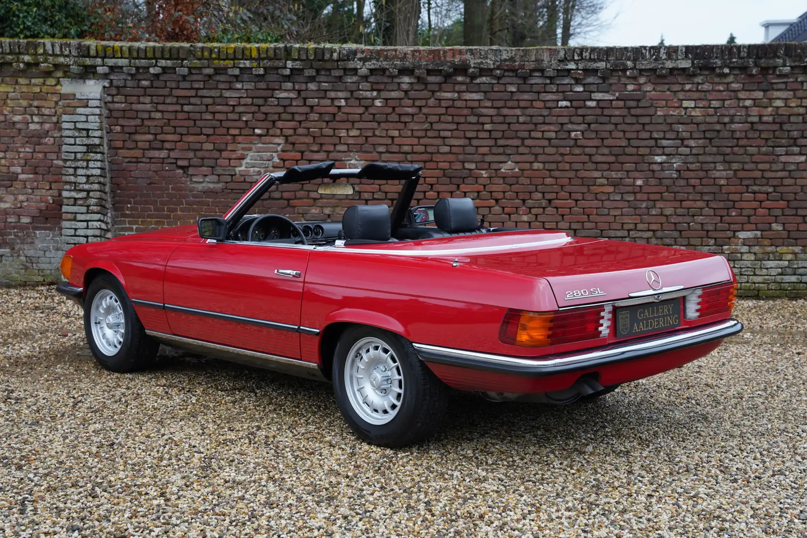 Mercedes-Benz SL 280 "5 speed manual gearbox" !! European specification Rood - 2