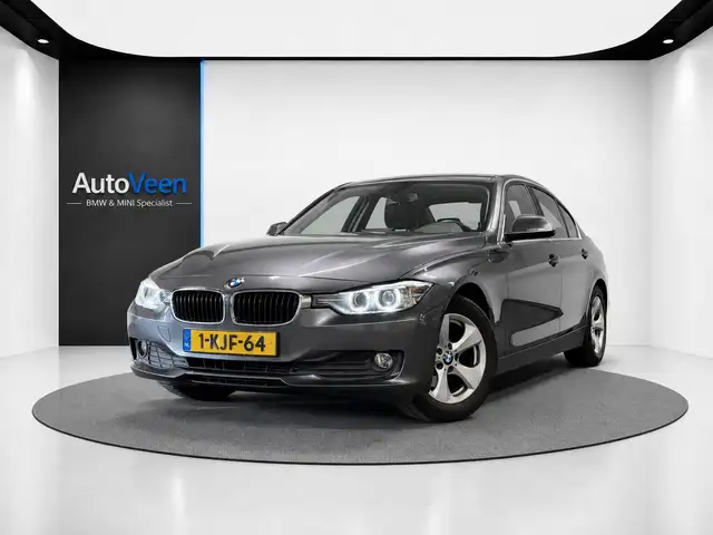 BMW 320 3-serie 320i High Executive (LED, NAVI, STOELVERWA