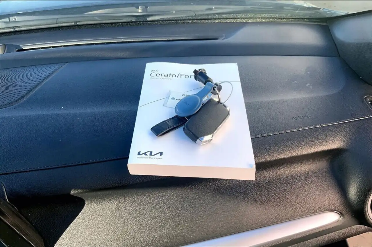 Kia Forte снимка Kia Forte