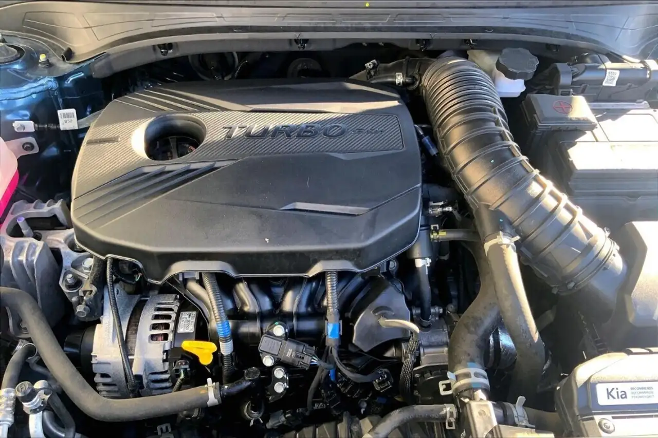 Kia Forte снимка Kia Forte