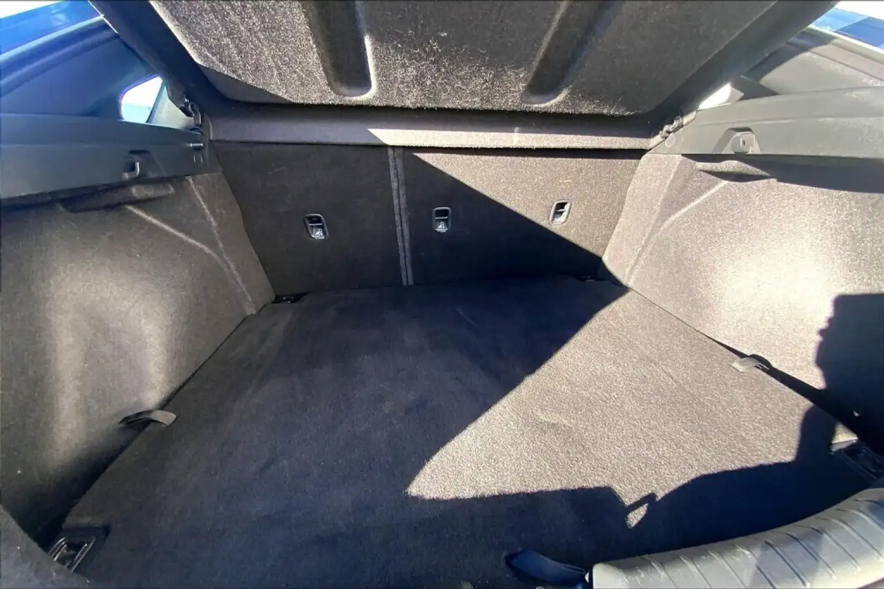 Kia Forte снимка Kia Forte