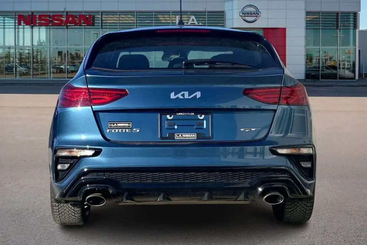 Kia Forte снимка Kia Forte