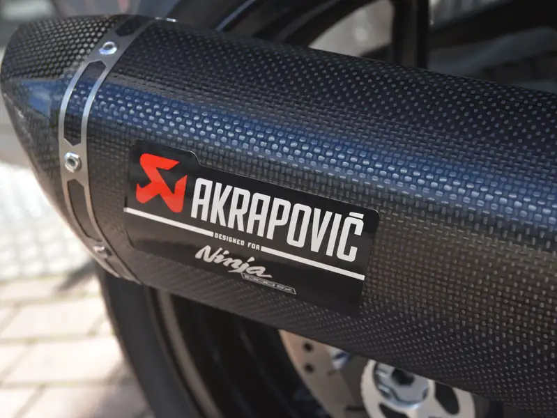 Kawasaki Ninja 1000SX - foto 8