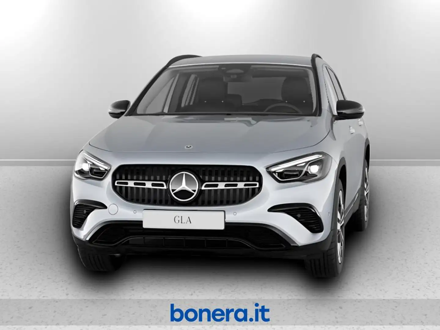 Mercedes-Benz GLA 250 e phev Progressive Advanced Plus auto Stříbrná - 1