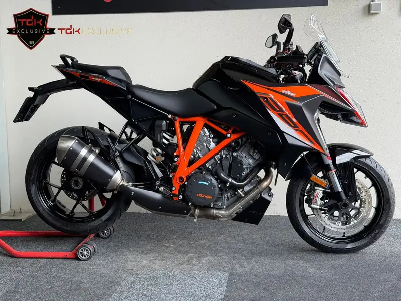KTM 1290 Super Duke GT - foto 2