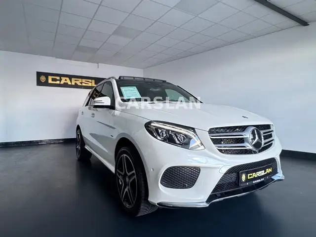 Mercedes-Benz GLE view 5