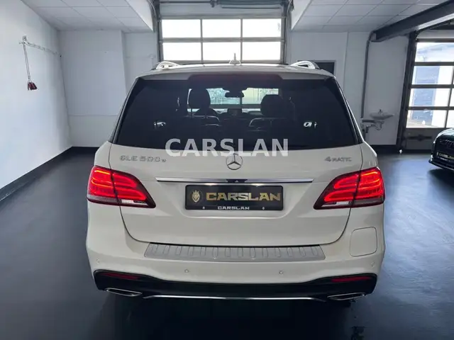 Mercedes-Benz GLE view 11