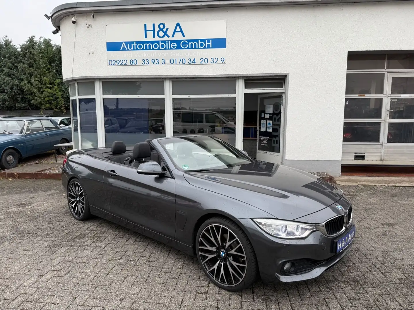 BMW 420 i Cabrio Automatik | Navi | Leder | Xenon Grau - 1