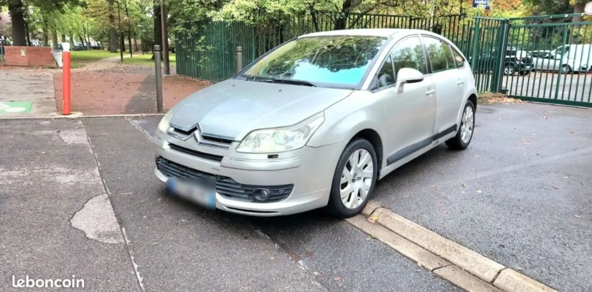 Citroen C4 HDi 110 FAP airDream Pack Ambiance BMP6 - 1