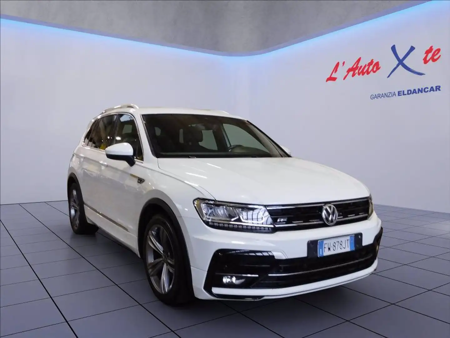 Volkswagen Tiguan 1.6 tdi Sport 115cv Weiß - 1