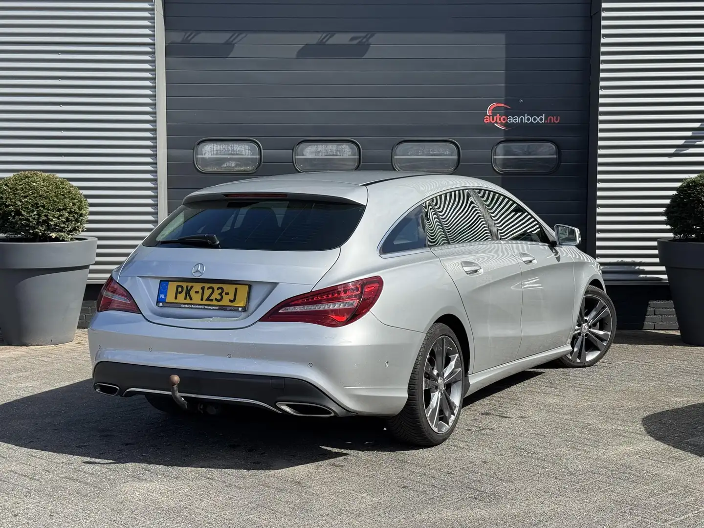 Mercedes-Benz CLA 200 Shooting Brake d Lease Edition Plus | Navigatie | Grijs - 2