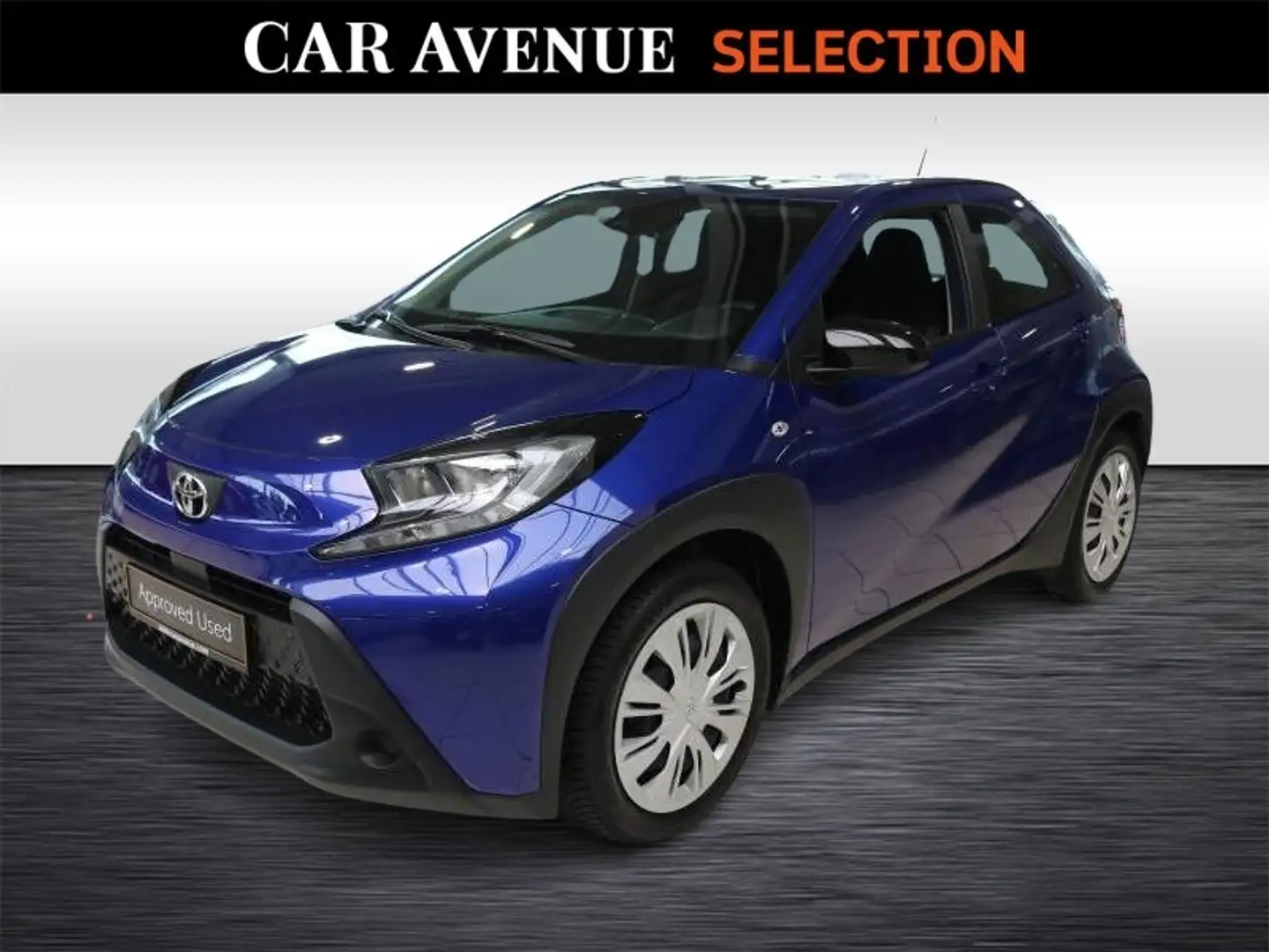 Toyota Aygo X X Play 1.0 VVT-i Bleu - 1