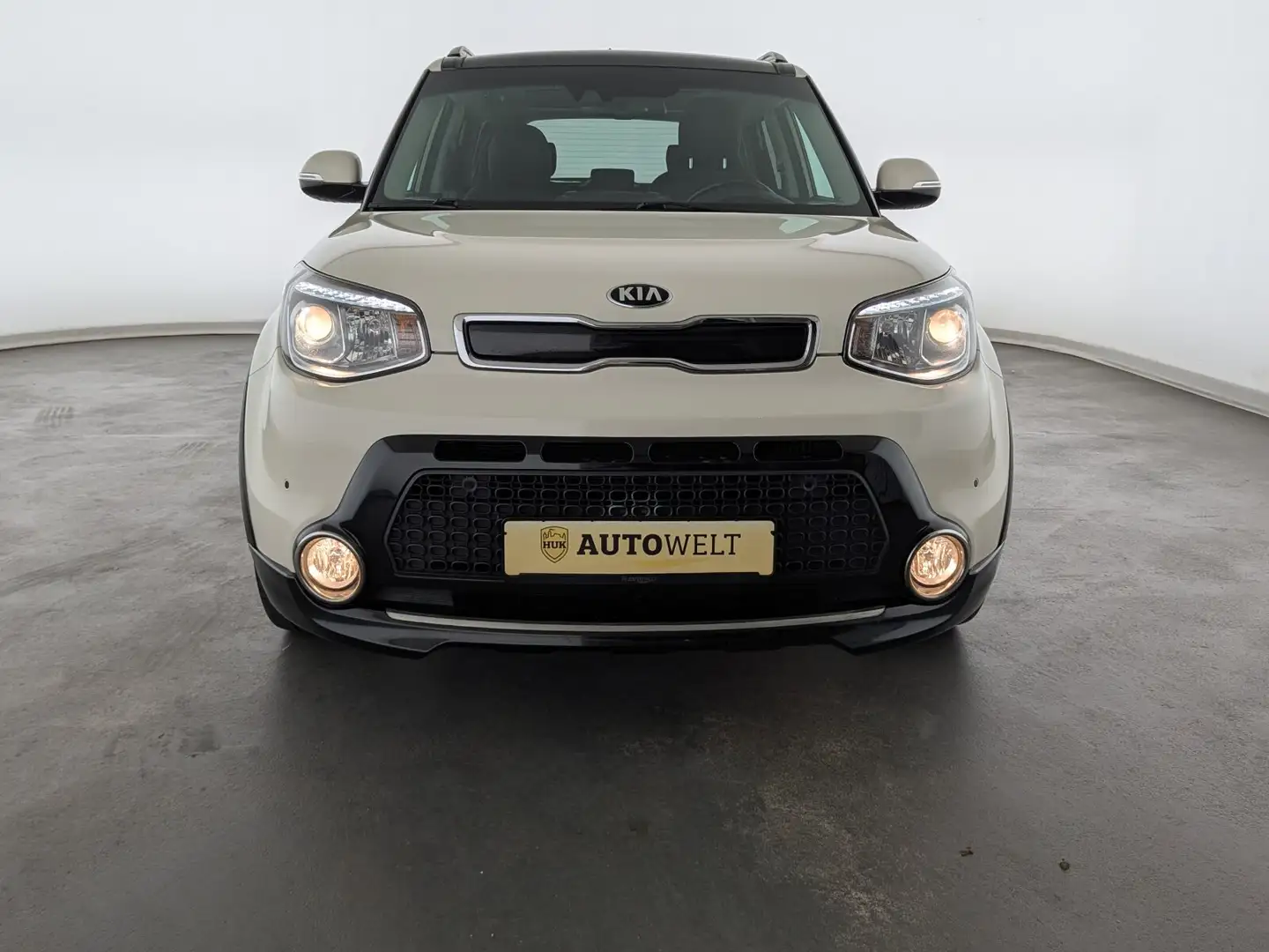 Kia Soul Soul 1.6 CRDi Spirit PANO+LEDER+NAVI+RFK+SHZ+ BC Weiß - 2