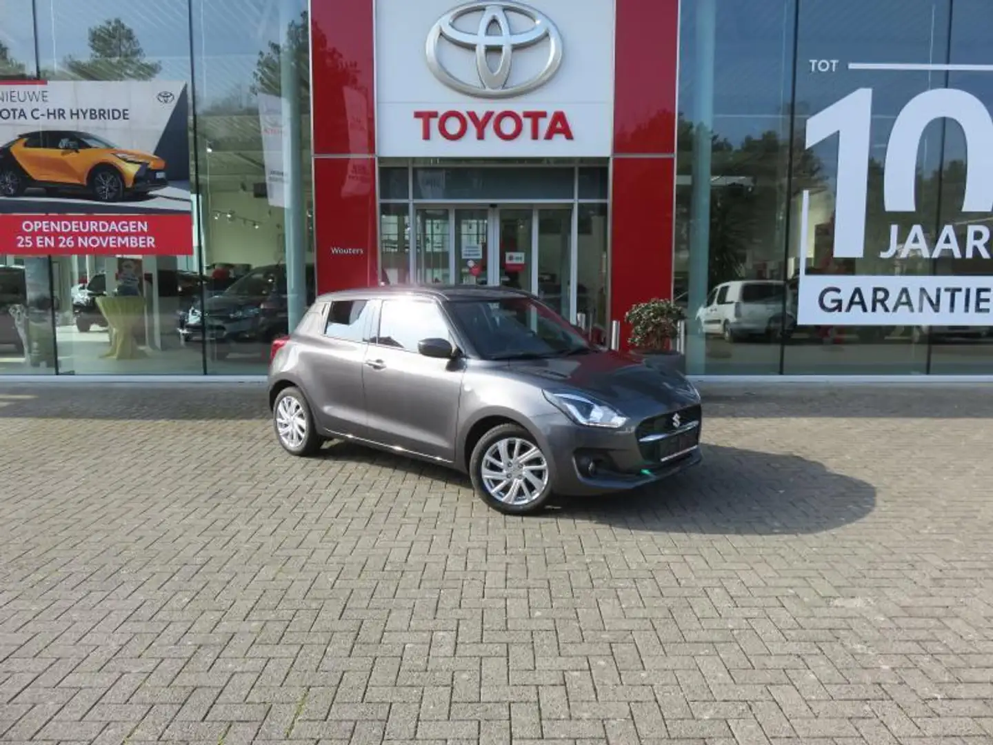 Suzuki Swift 1.2 Hybr. GL+ Gris - 1