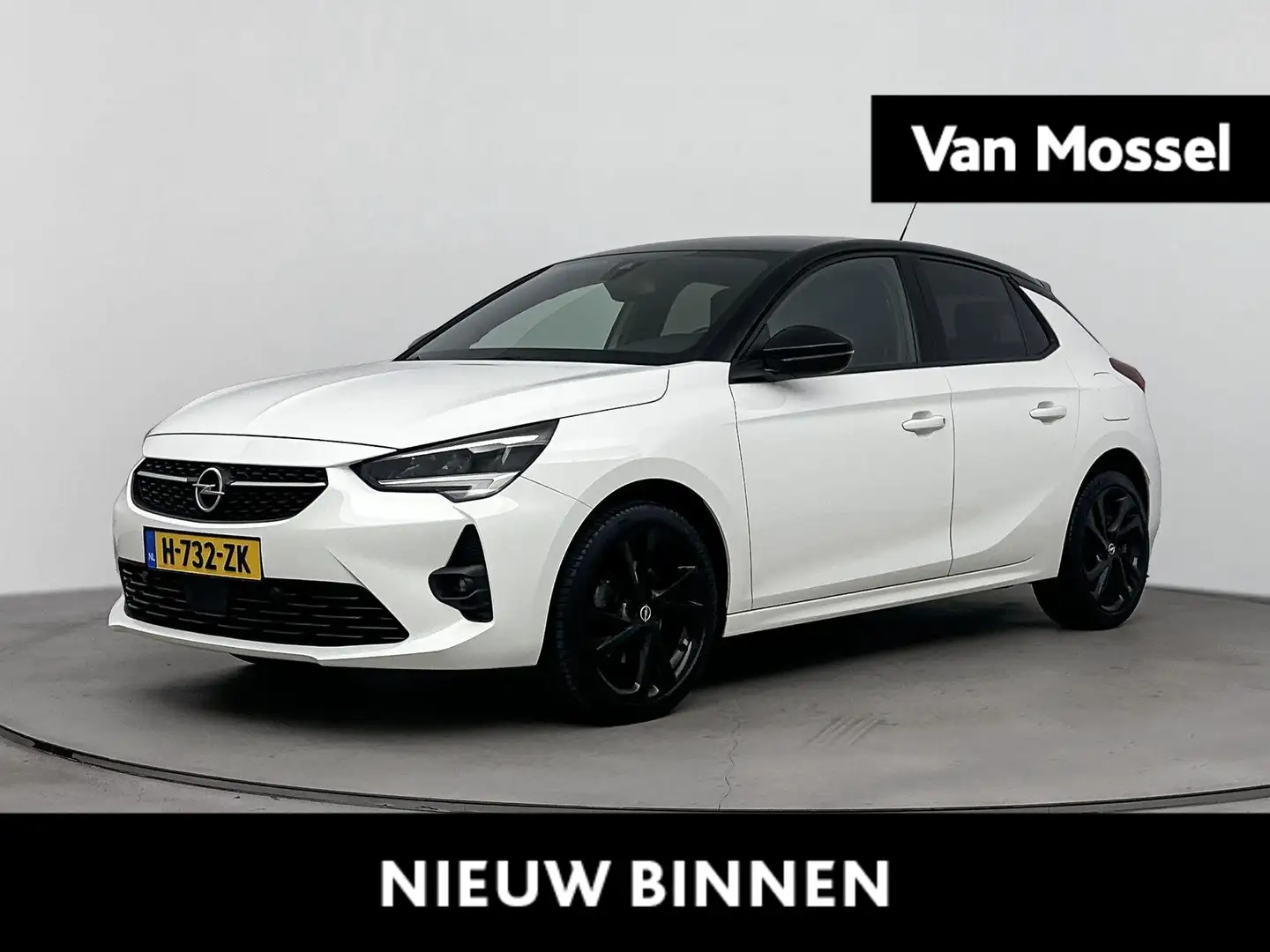 Opel Corsa 1.2 GS Line | Navigatie | Cruise Control | DAB+ | Wit - 1