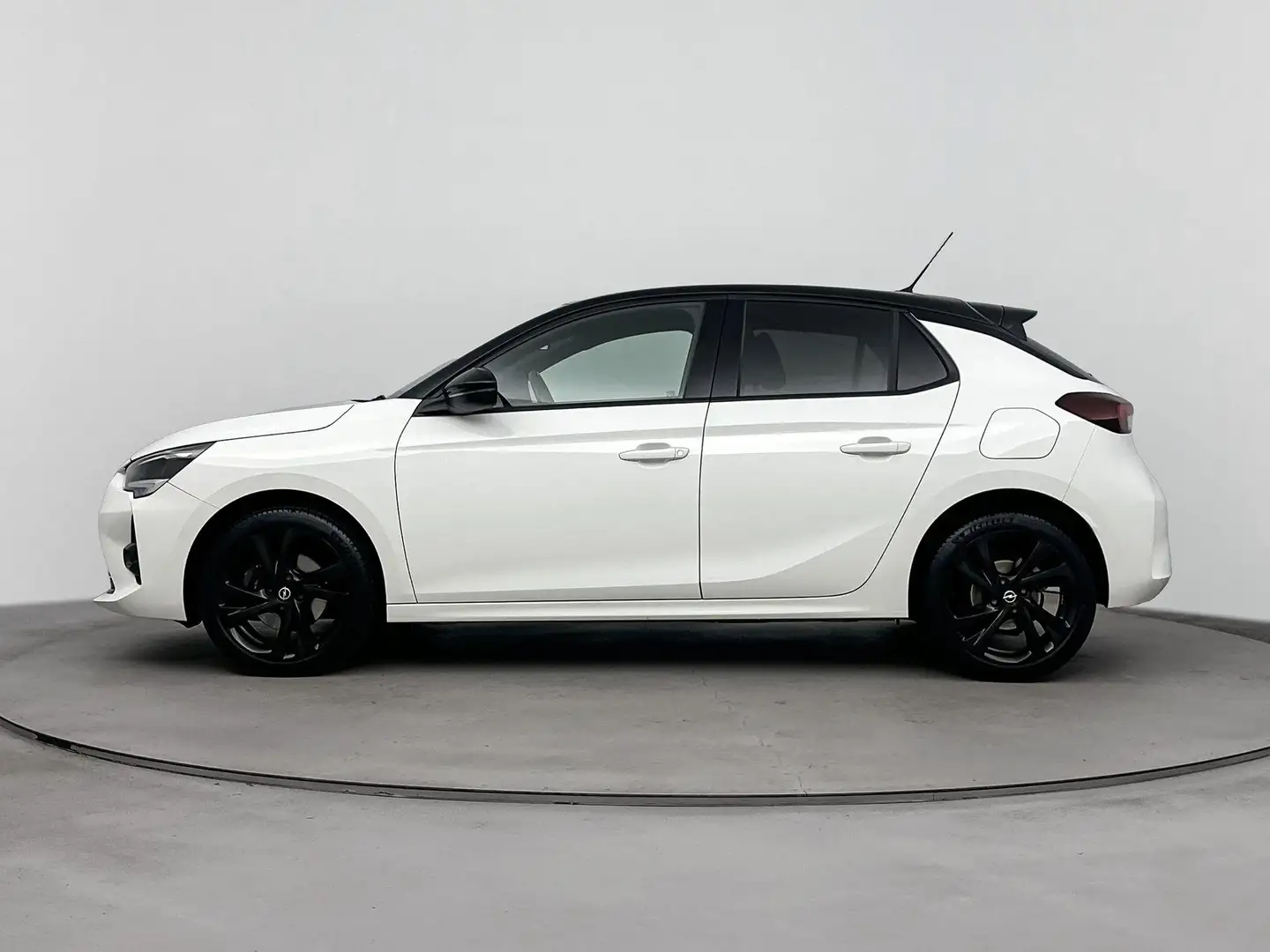 Opel Corsa 1.2 GS Line | Navigatie | Cruise Control | DAB+ | Wit - 2