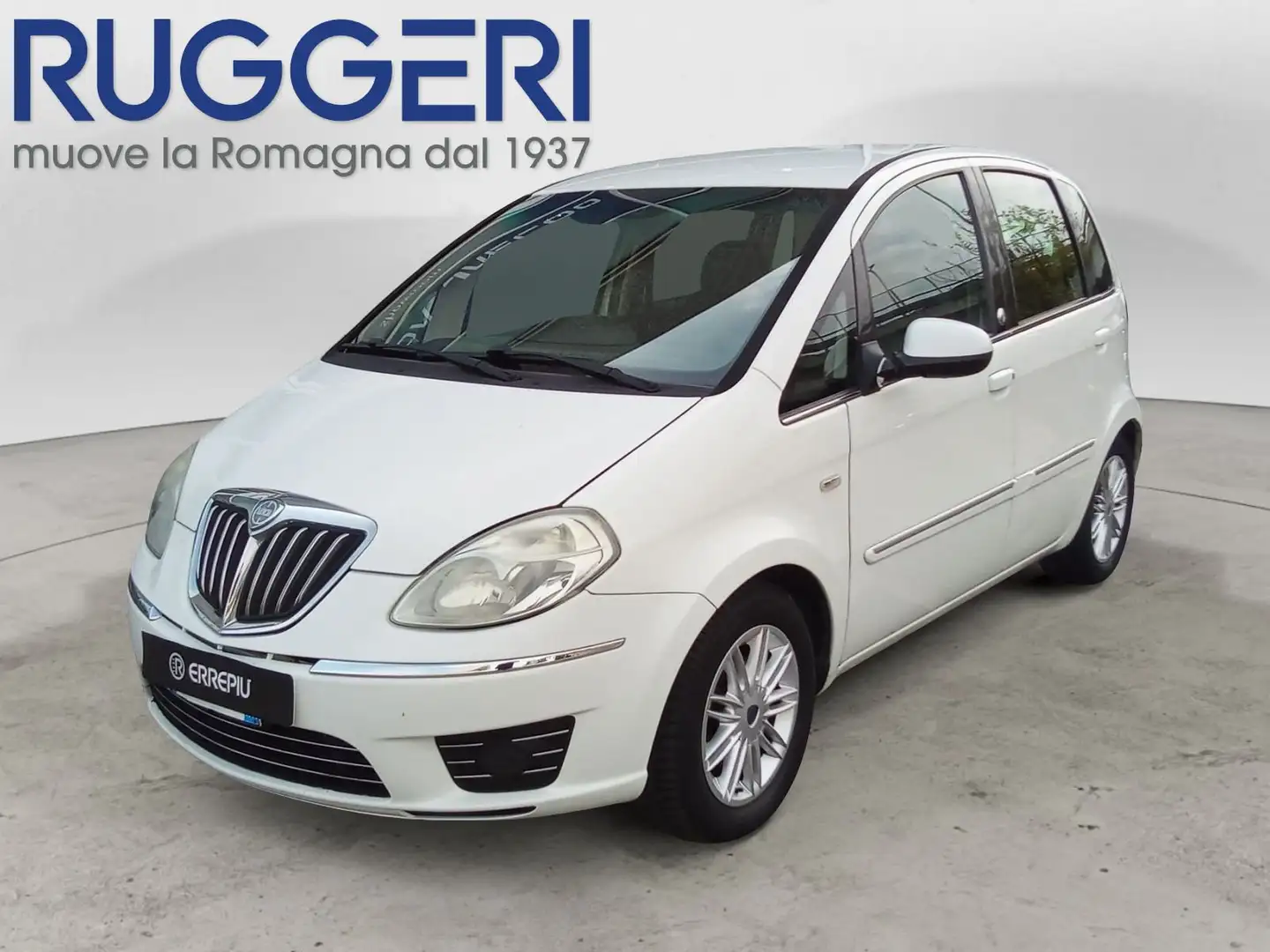 Lancia MUSA Musa 1.4 Platino Ecochic GPL Weiß - 1