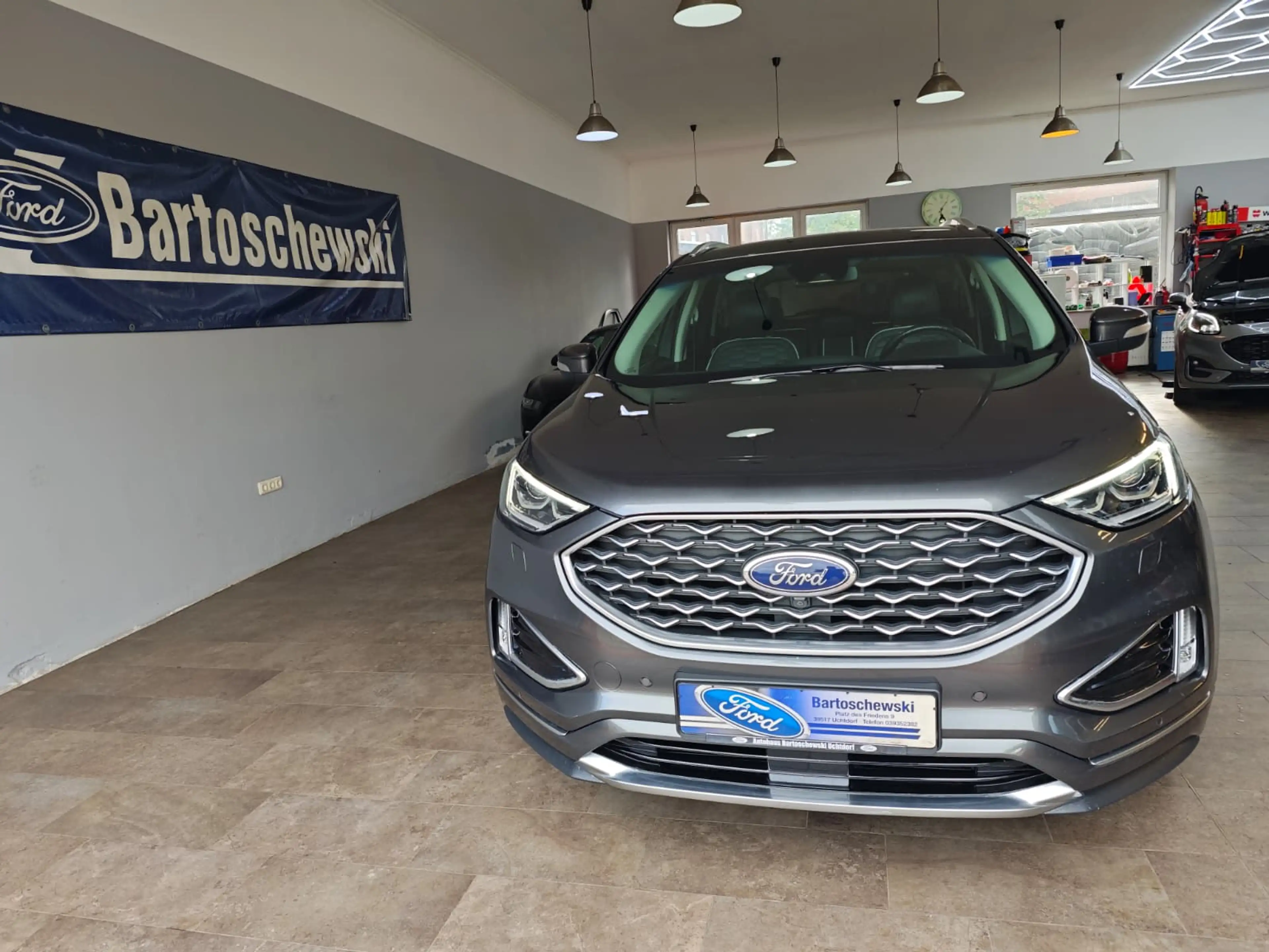 Ford Edge Vignale 4x4 — photo 7