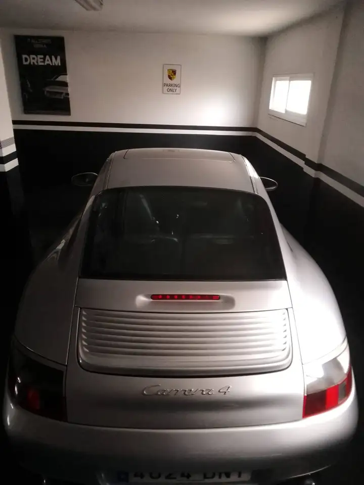 Porsche 996 CARRERA 4 MANUAL, foto 1