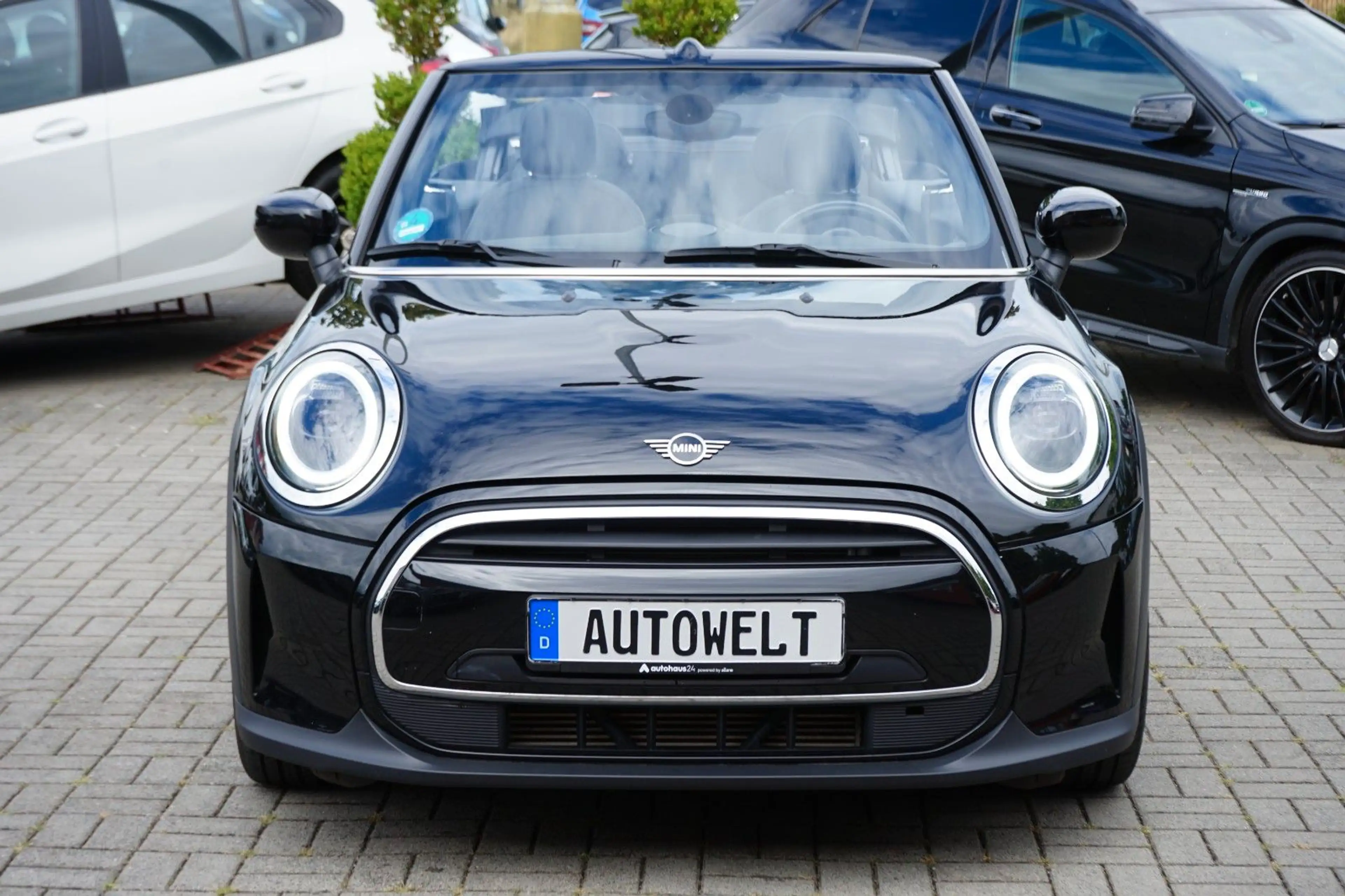 MINI One One Cabrio MINI Yours Trim — photo 5