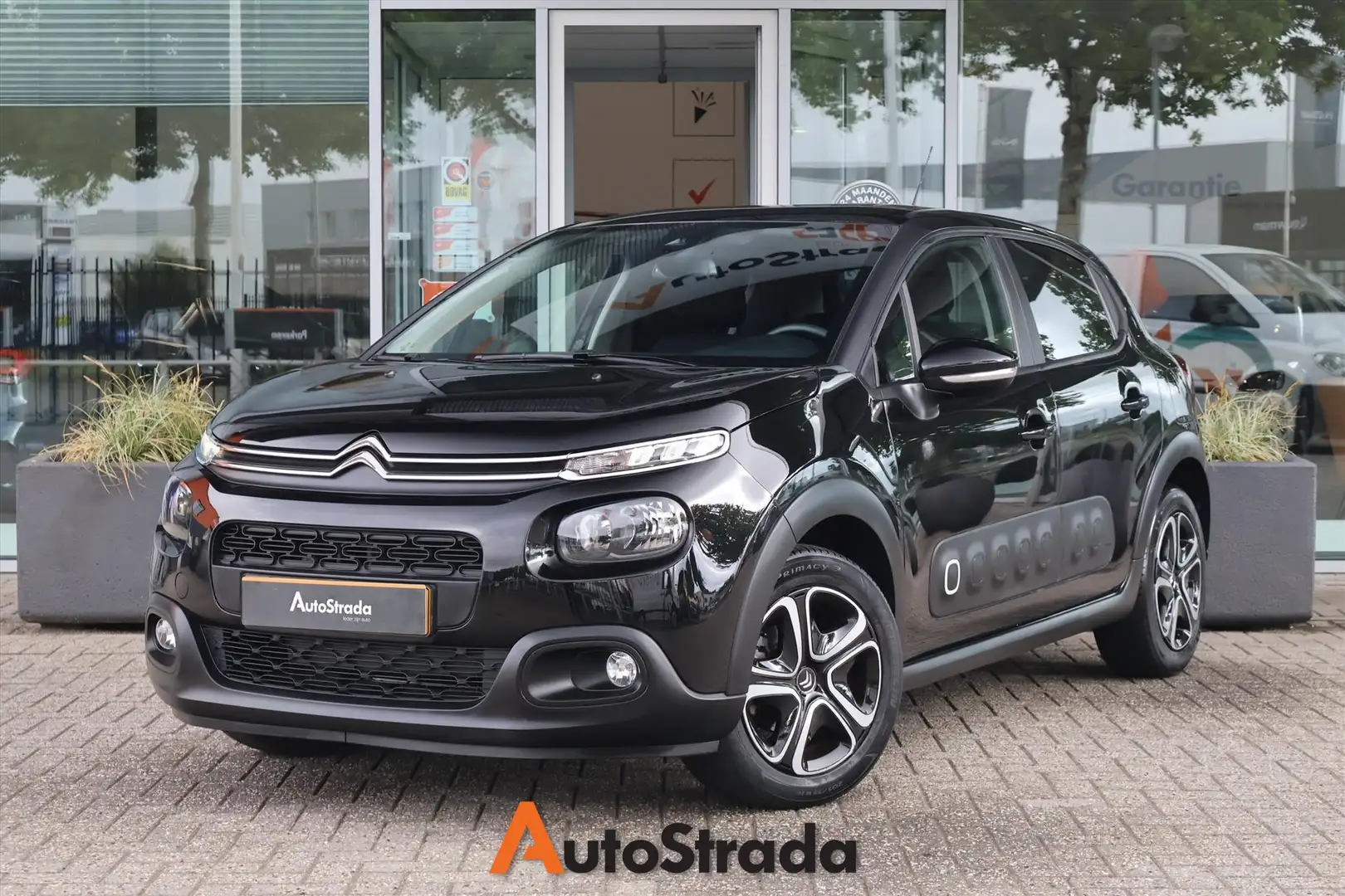 Citroen C3 1.2 PureTech 83pk S&S | Carplay | Cruise | Climate Noir - 1