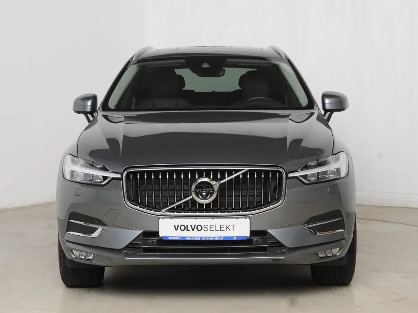Volvo XC60 B5 D AWD Geartronic Inscription *AHK * Xenium* Grau - 2