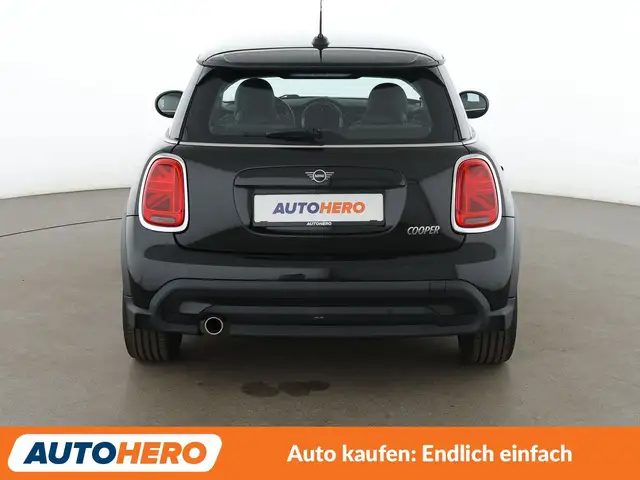 MINI Hatch view 5