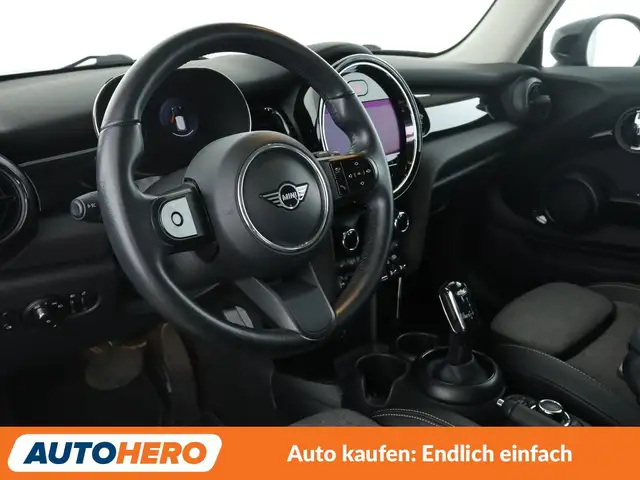 MINI Hatch view 11