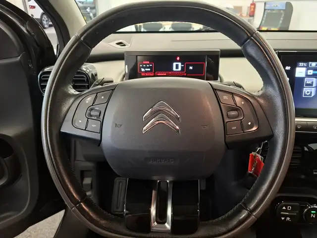Citroen C4 Cactus view 10