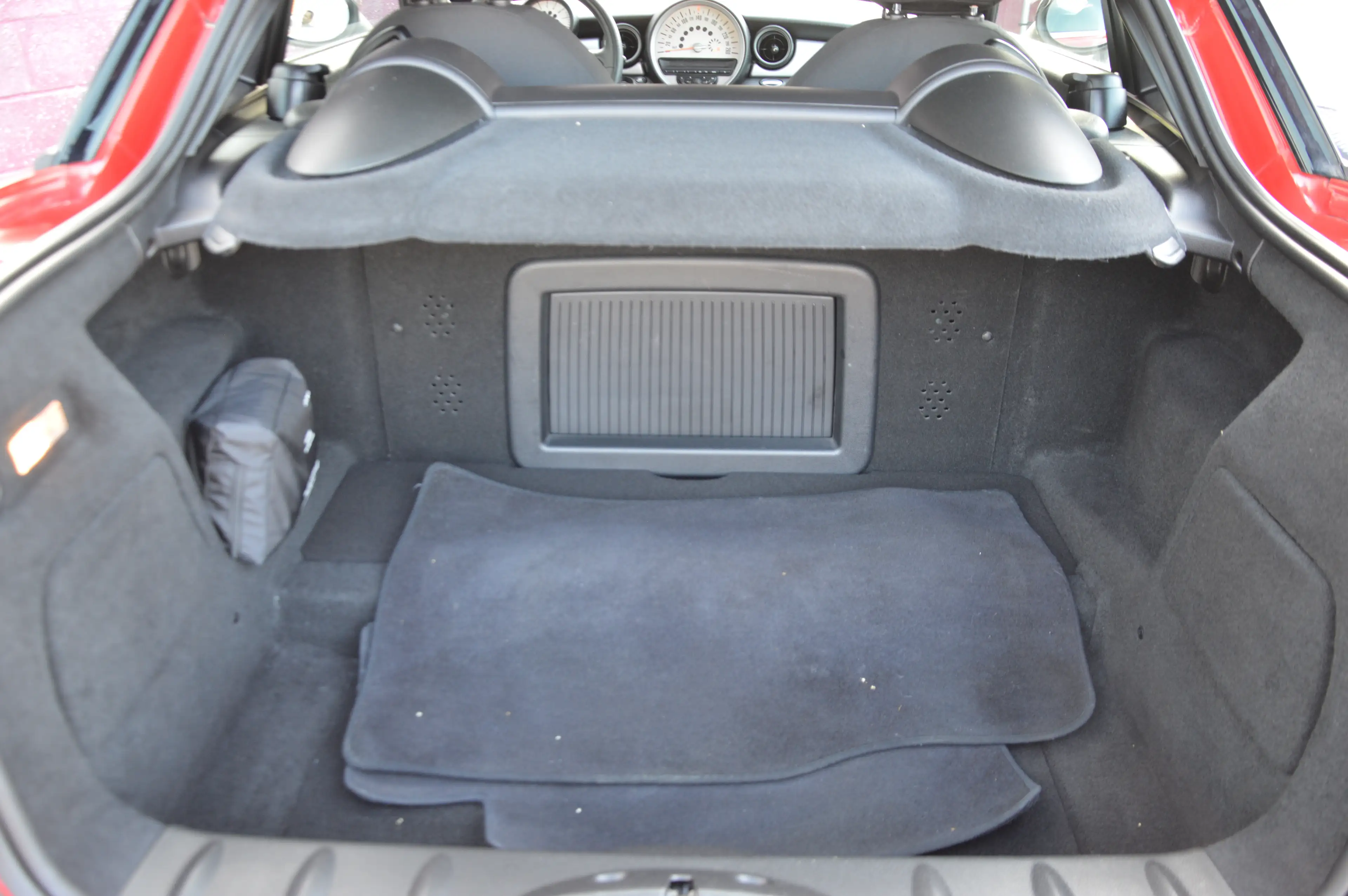 MINI Cooper Coupe 1.6i Cooper Pack JCW SENSOR AR CLIM 92.189KM — photo 9