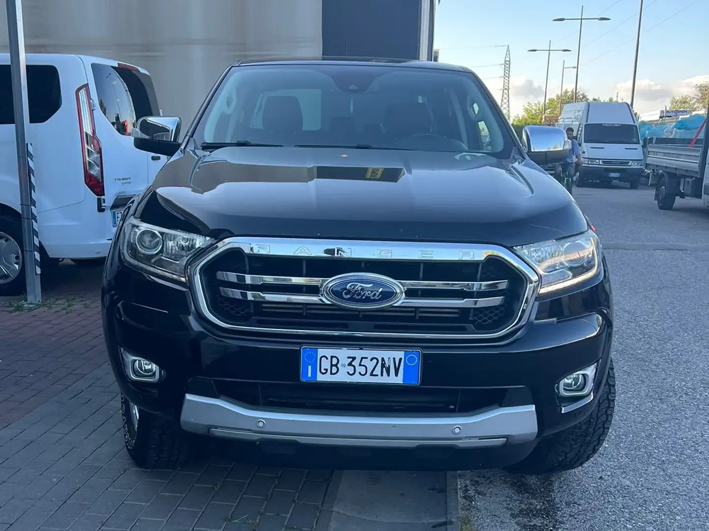 Ford Ranger Ranger 2.0 tdci double cab Limited 170cv auto Nero - 2