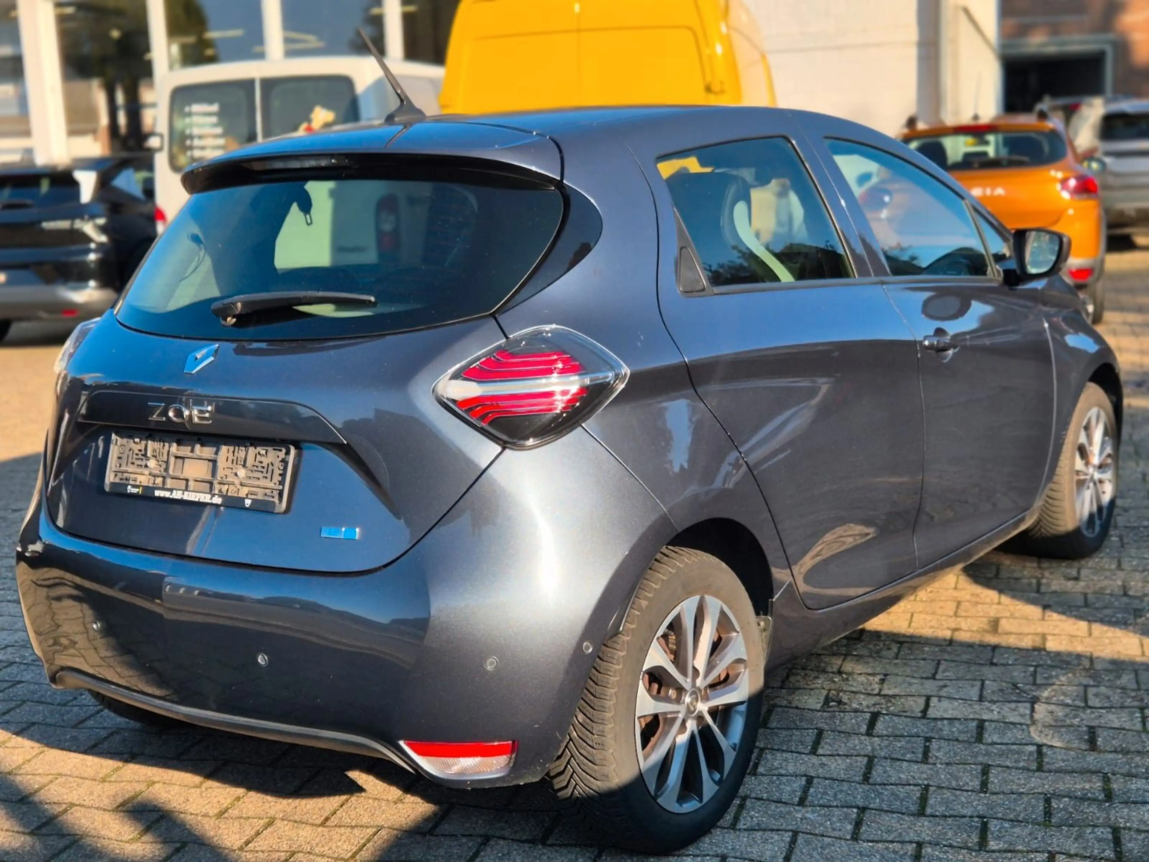 Renault ZOE Intens Kaufakku CCS|9,3"|Winter|GJ-Reifen — photo 8