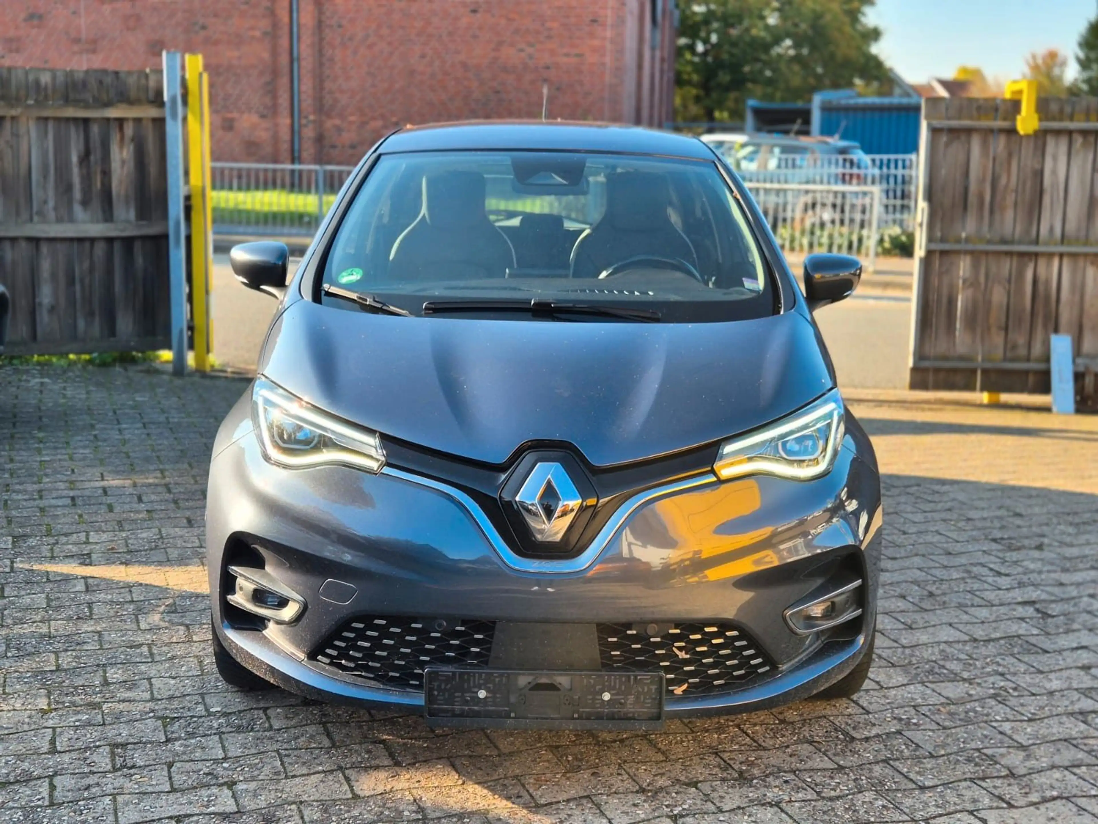 Renault ZOE Intens Kaufakku CCS|9,3"|Winter|GJ-Reifen — photo 2