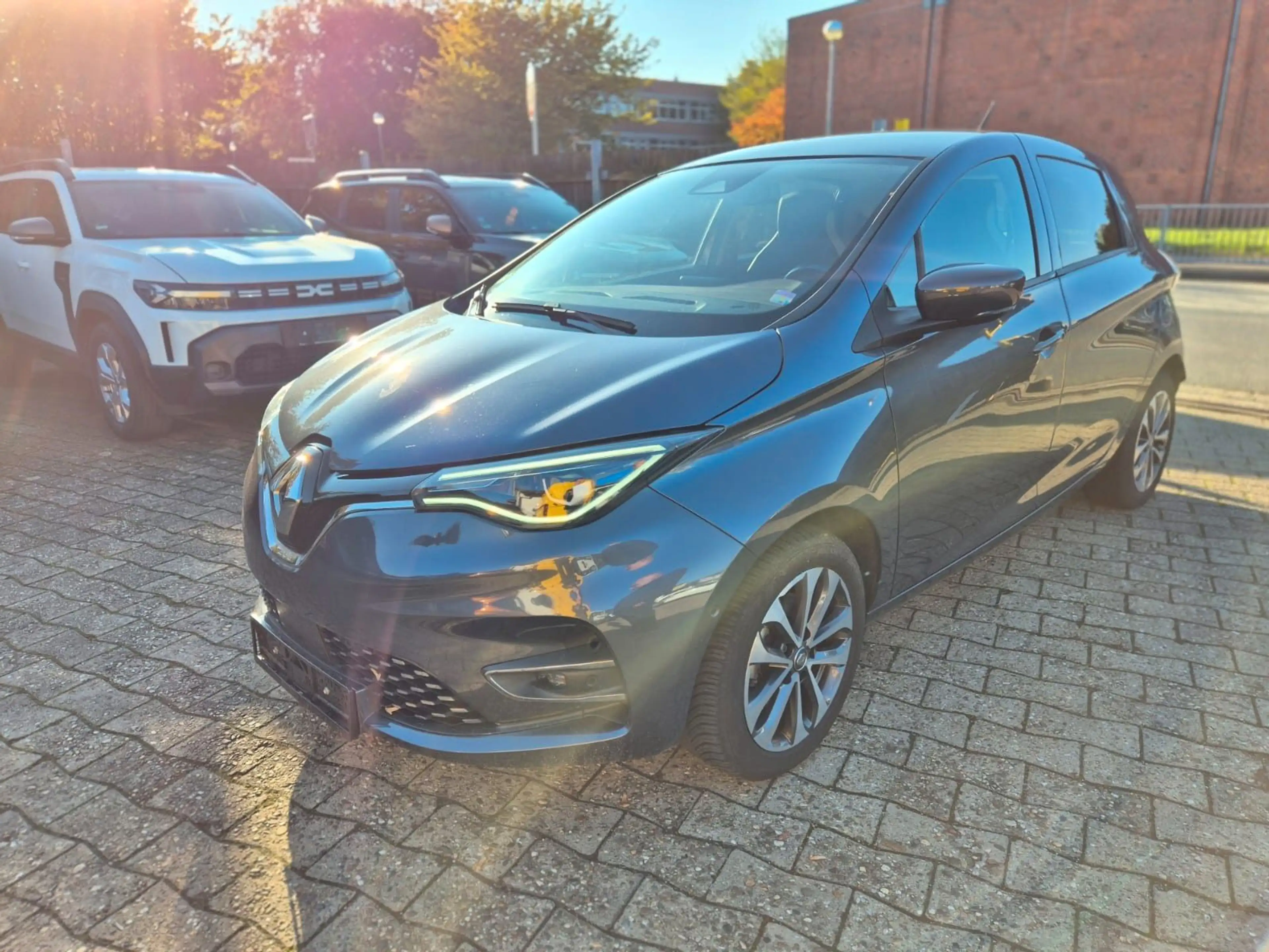 Renault ZOE Intens Kaufakku CCS|9,3"|Winter|GJ-Reifen — photo 4