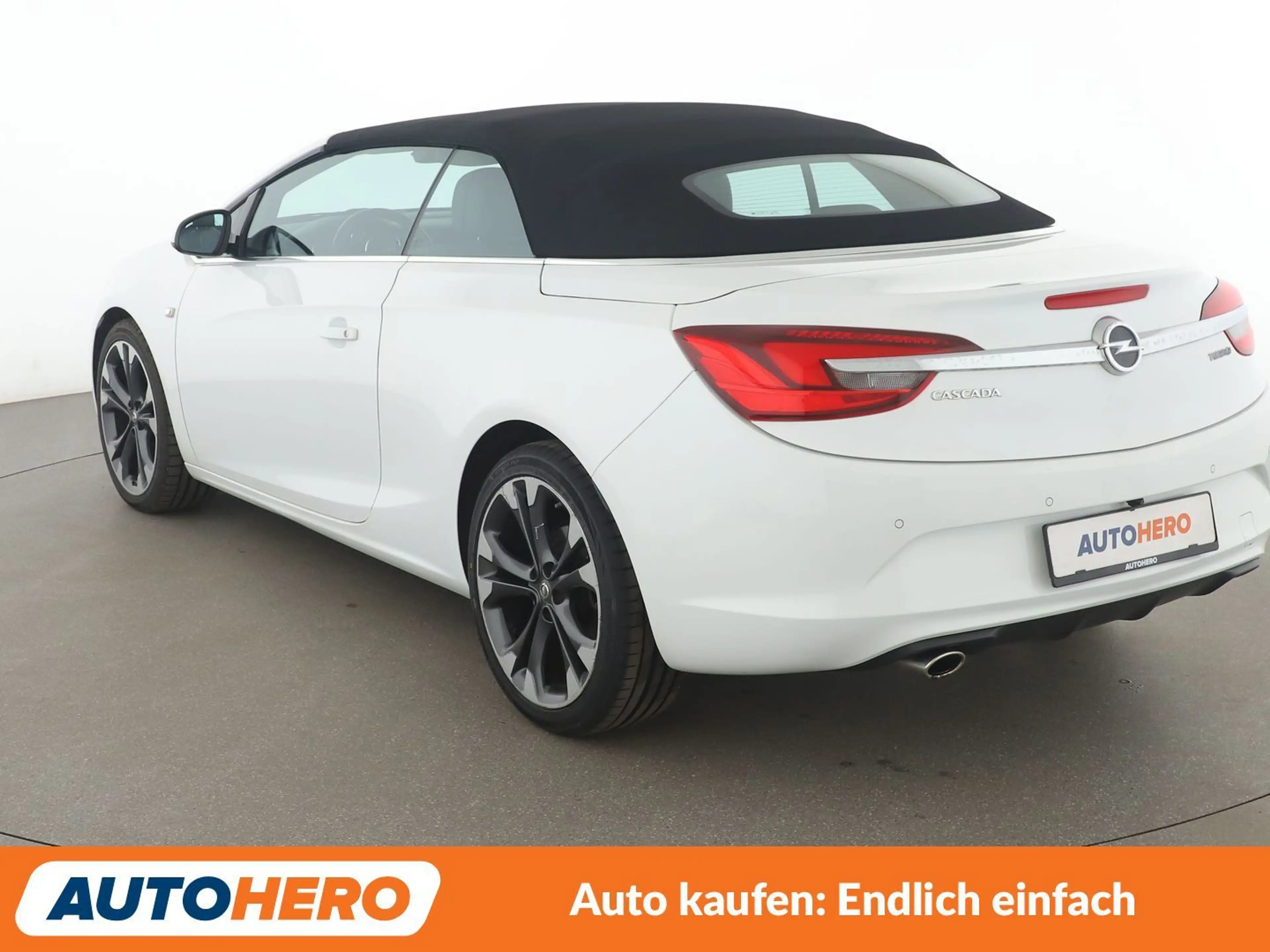 Opel Cascada 1.6 SIDI Turbo Innovation ecoFlex*XENON*NAVI*TEMPO — photo 4