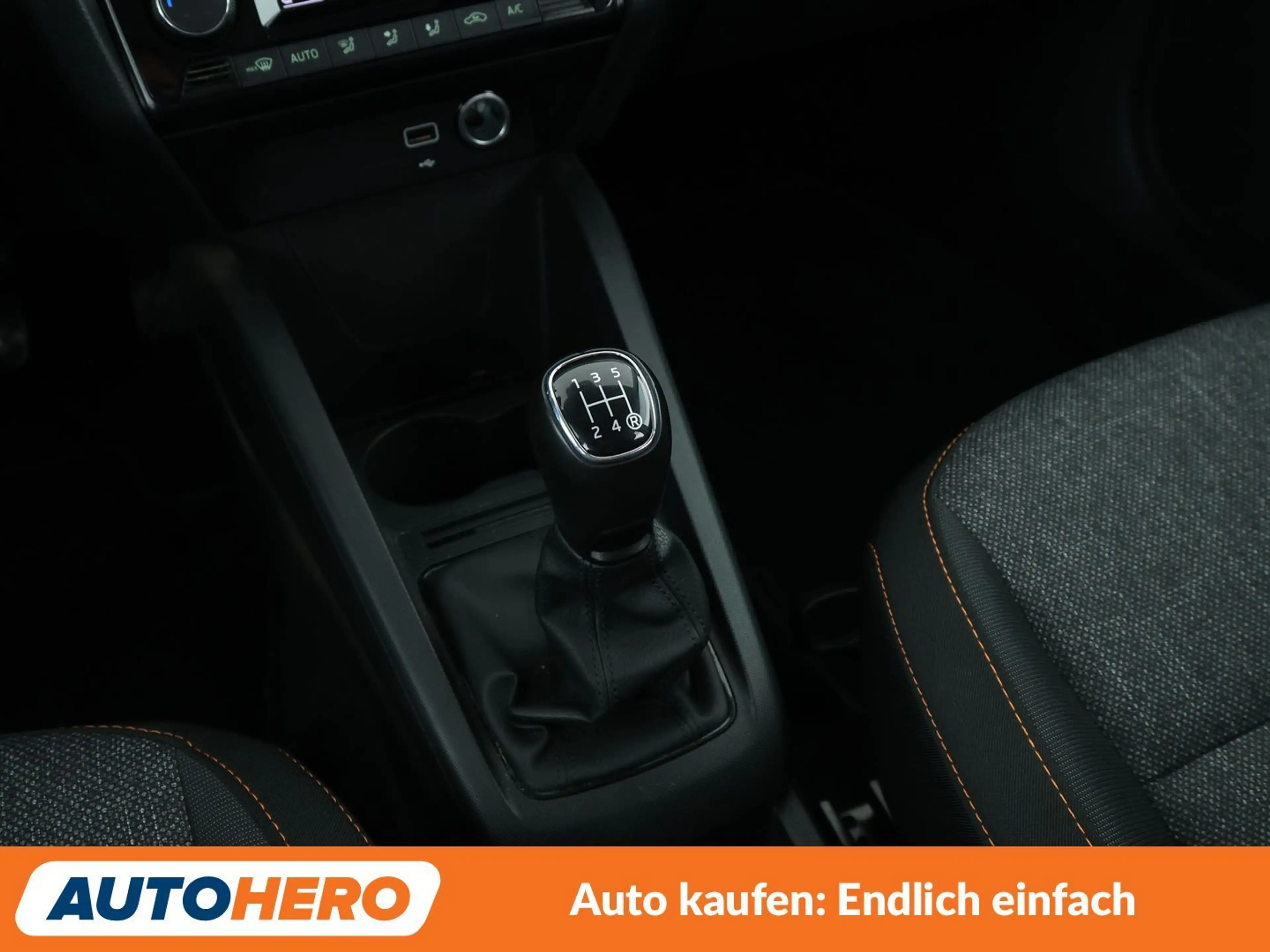 Skoda Fabia 1.0 MPI Clever*APP*TEMPO*PDC* — photo 25