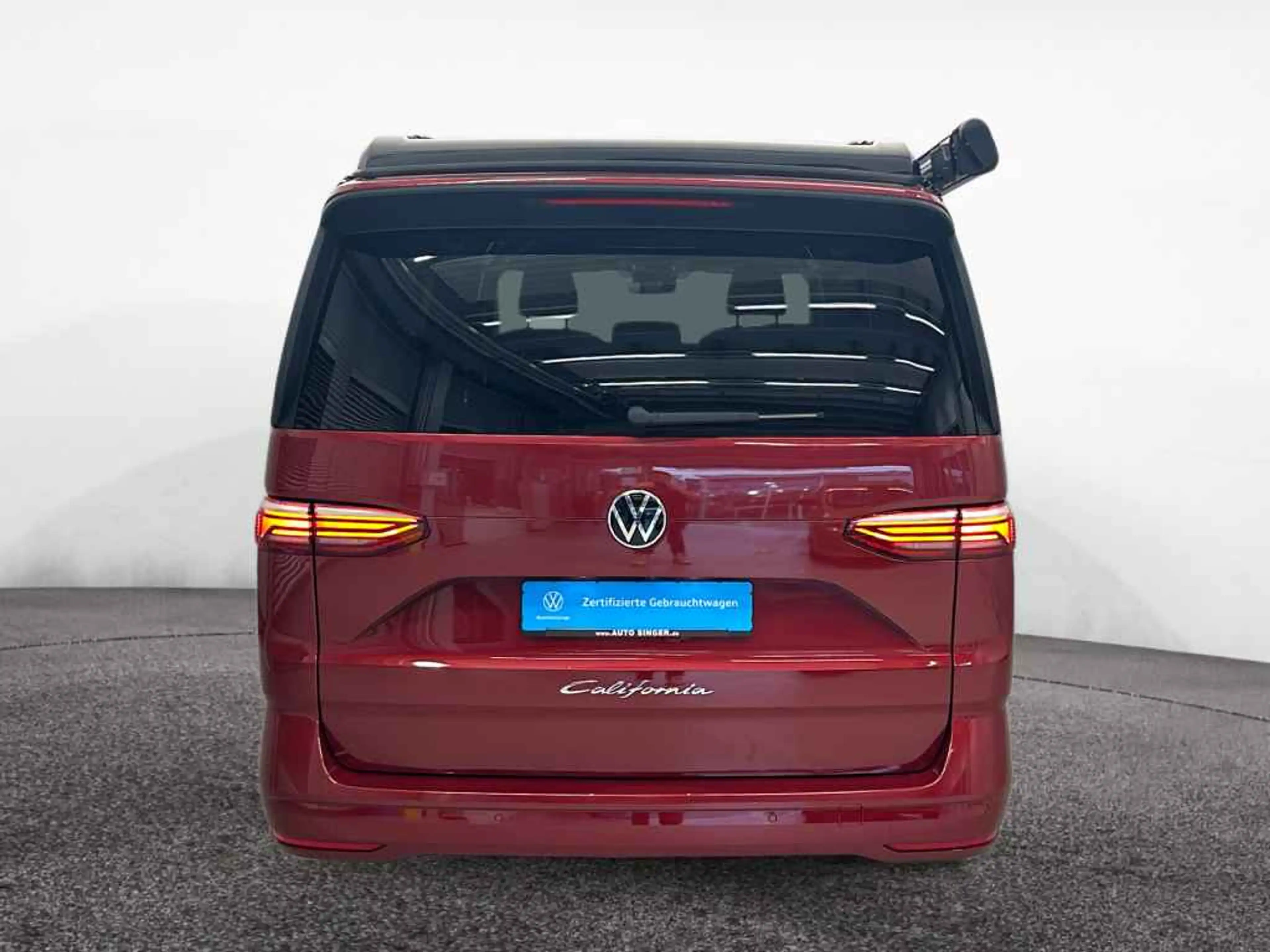 Volkswagen T7 California Beach Tour TSI DSG *STDHZ*MATRIX* — photo 8