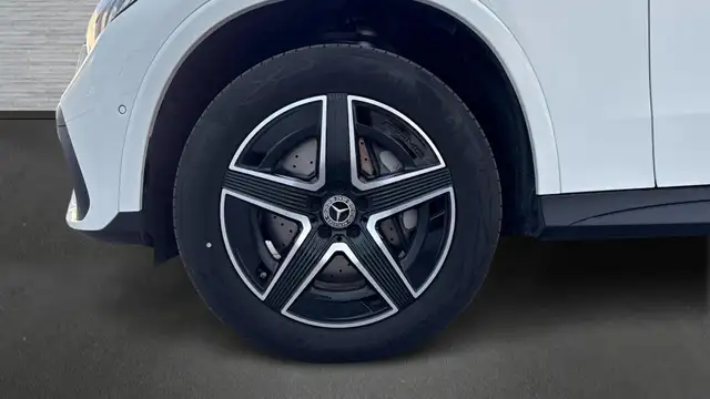 Mercedes-Benz 300 view 5