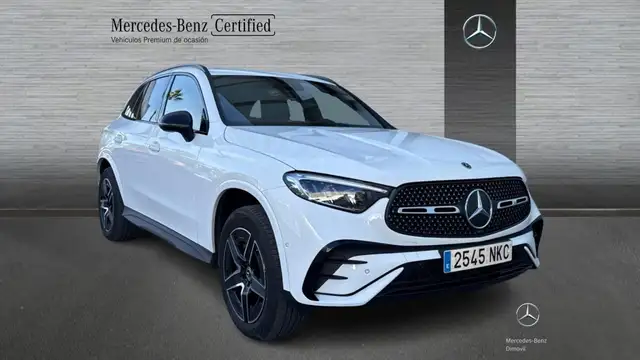 Mercedes-Benz 300 view 3