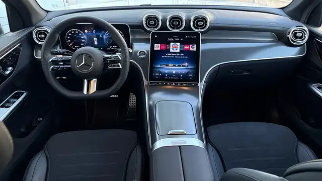 Mercedes-Benz 300 view 8
