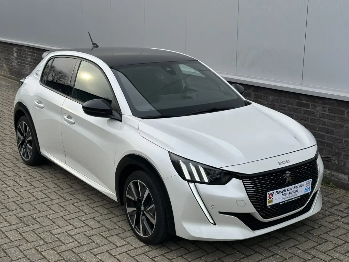 Peugeot 208 1.2 PureTech GT-Line | 130 PK | Adaptive CC | Virt Blanc - 2