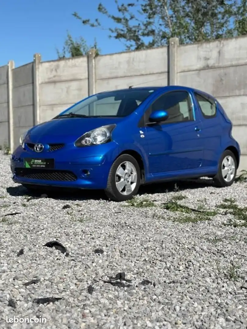 Toyota Aygo KILOMETRAGE CERTIFIER 1ER MAIN Bleu - 2