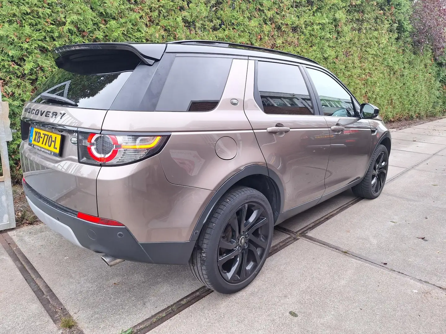 Land Rover Discovery Sport 2.2 SD4 4WD HSE Luxury 7p. Brun - 2