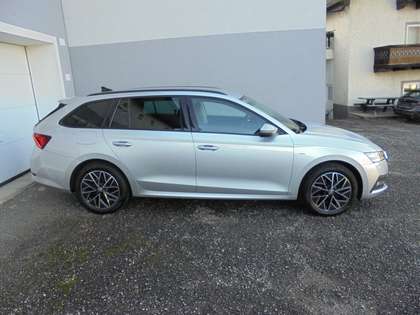 Skoda Octavia Clever NAVI, AHK, 4xSHZ, R-KAMERA, ALU 17" Skoda Octavia Clever NAVI, AHK, 4xSHZ, R-KAMERA, ALU 17"