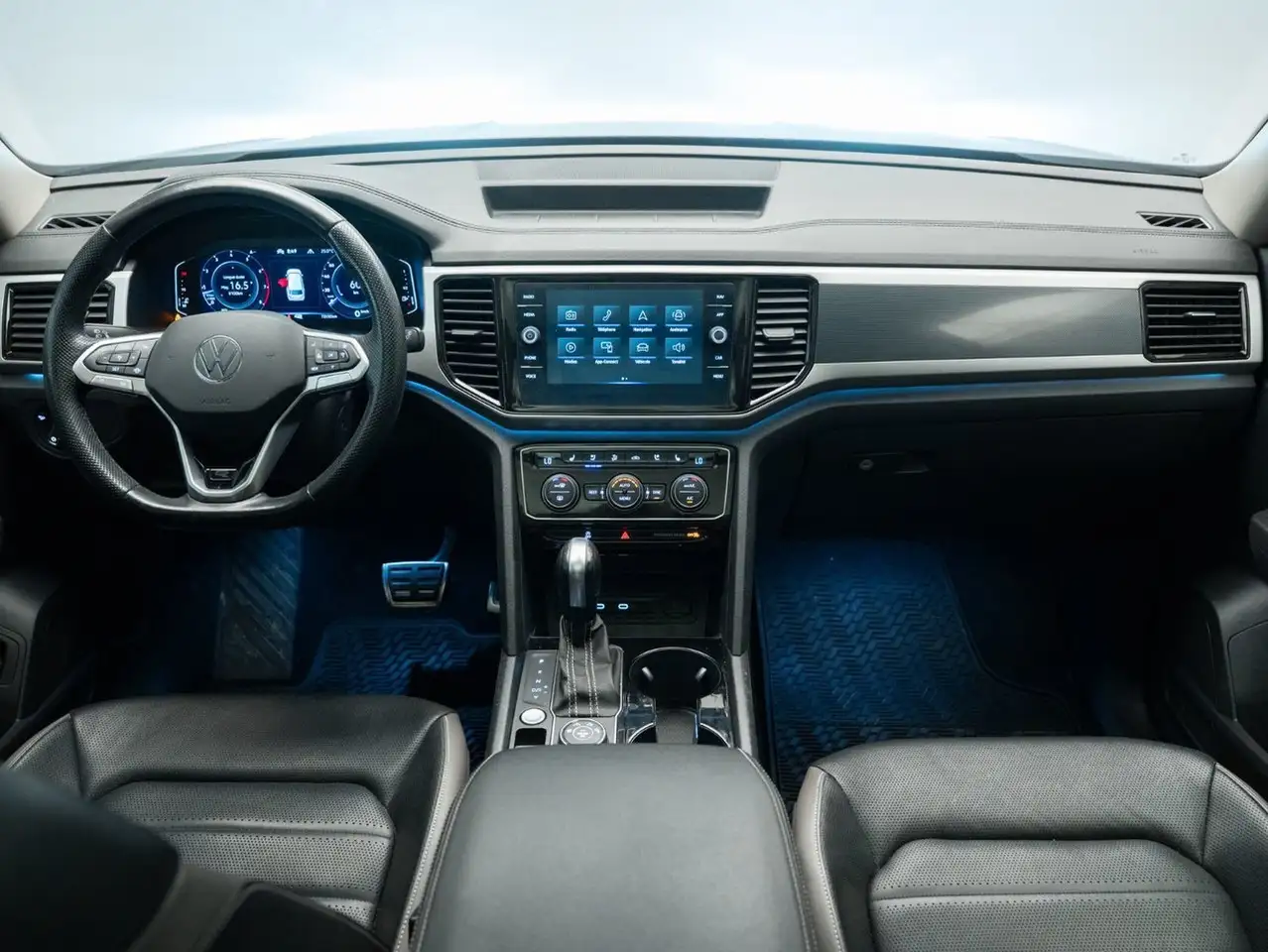 Volkswagen Atlas снимка Volkswagen Atlas