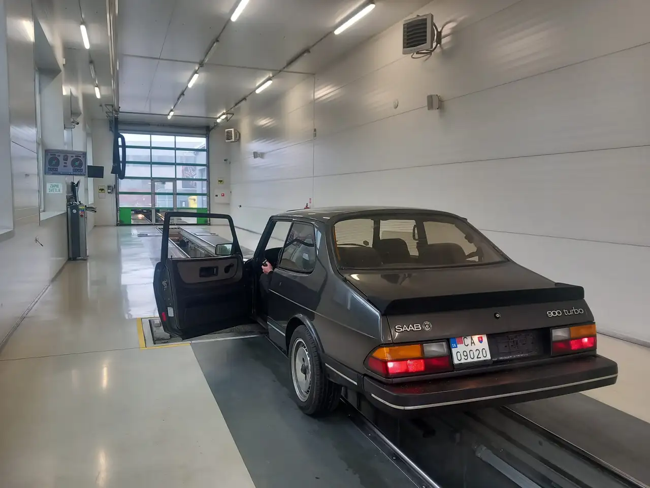 Saab 900 turbo, foto 3