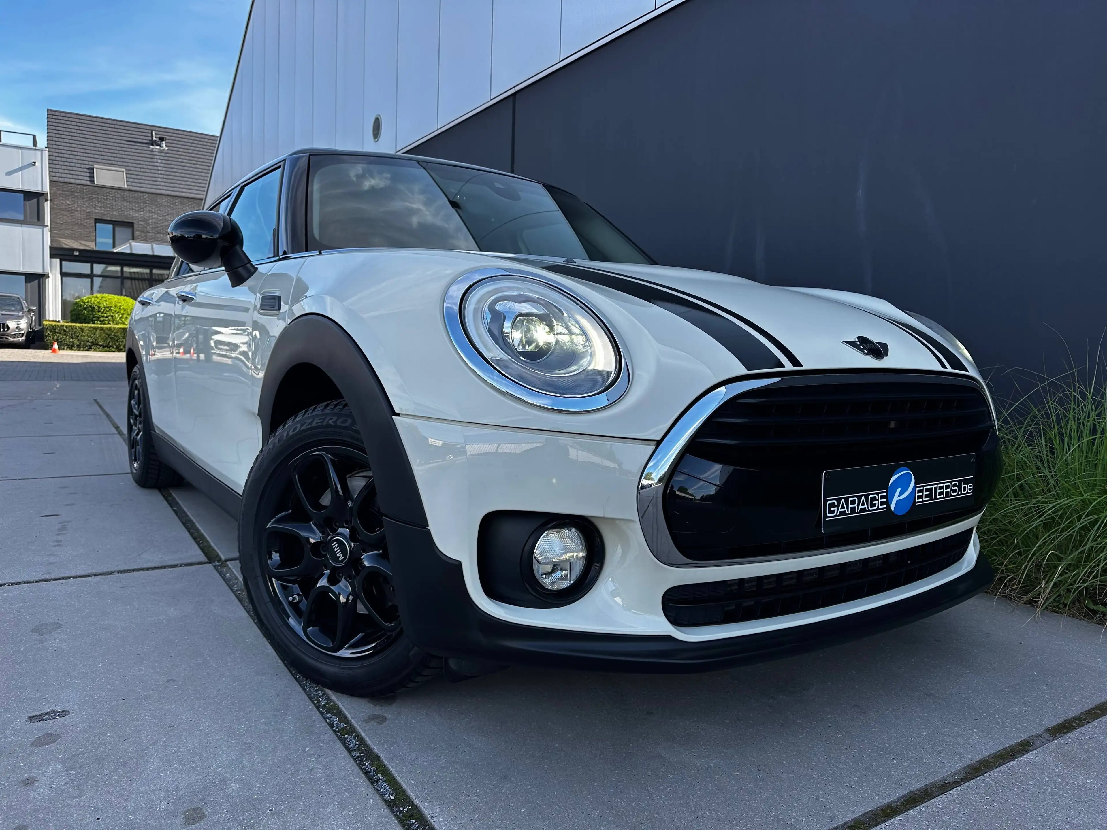 MINI Cooper Clubman 1.5A *AUT.*PANO DAK*SPORTSTOELEN*PDC*FULL LED*KEYLESS*DEELLEDER* — photo 6