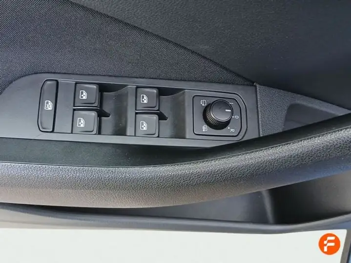 Škoda Kamiq 1.5 TSI Montecarlo 2021, foto 12