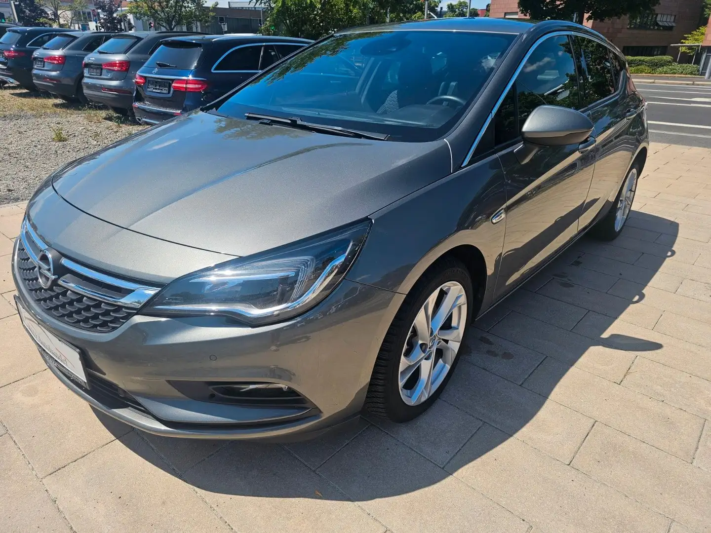 Opel Astra K Lim. 5-trg. Dynamic Start/Stop Grau - 1